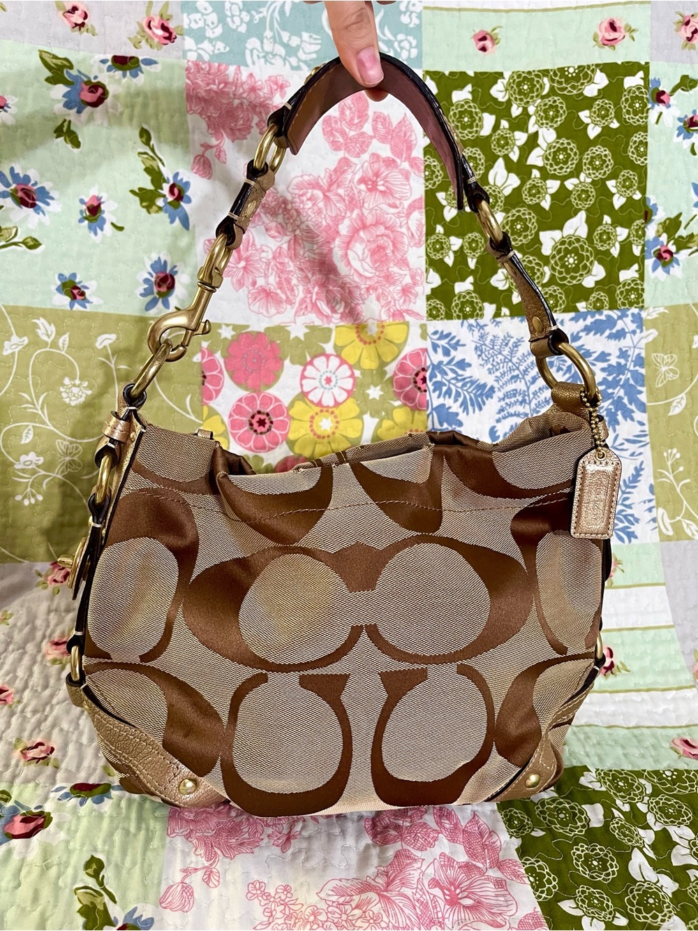 vintage coach brown & tan medium carly bag